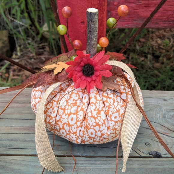 NWT Handcrafted Shabby Chic Autumn Pumpkin Set - Picture 4 of 5
